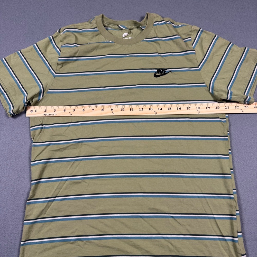 Nike Mens Striped T-Shirt Sage Green Blue White Embroidered Logo Size Large - Picture 5 of 11
